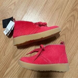 Clarks x Zara hot pink kids fur boots size 31 US kids 13-13.5